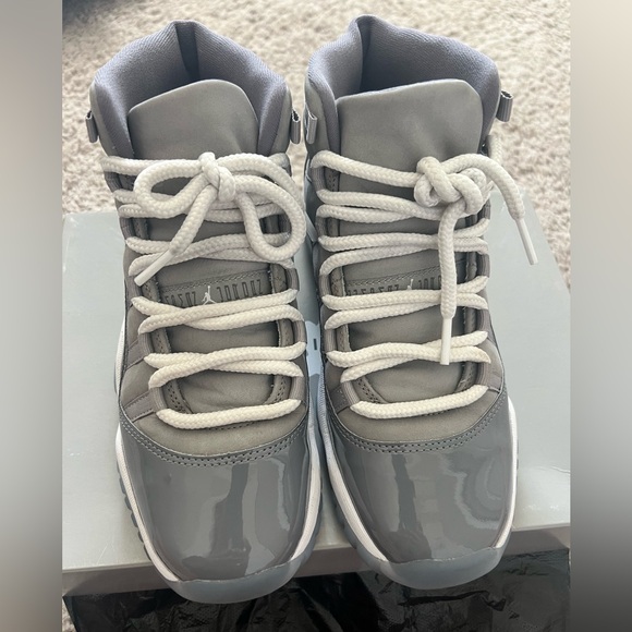 Air Jordan 11 Retro (GS) - Picture 5 of 7